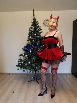 Аленка , — знакомства для секса в Севастополе