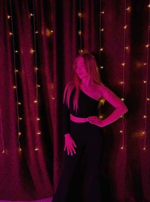 Девушка Амина  (Севастополь), 8 978 686-90-45